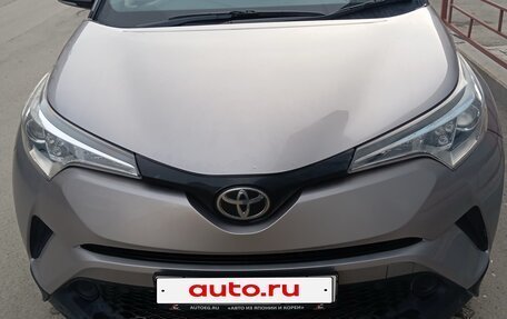 Toyota C-HR I рестайлинг, 2019 год, 1 760 000 рублей, 10 фотография