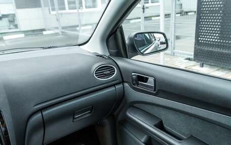 Ford Focus II рестайлинг, 2005 год, 259 000 рублей, 19 фотография