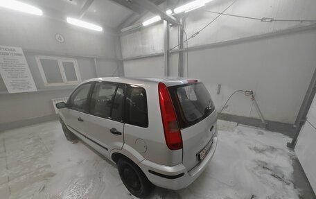 Ford Fusion I, 2004 год, 245 000 рублей, 6 фотография