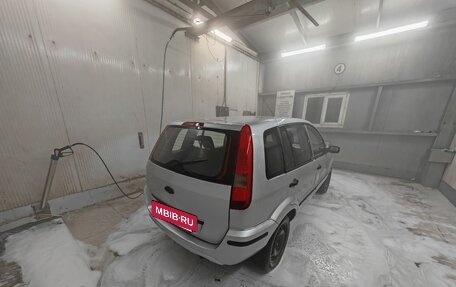 Ford Fusion I, 2004 год, 245 000 рублей, 3 фотография