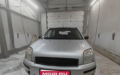 Ford Fusion I, 2004 год, 245 000 рублей, 5 фотография