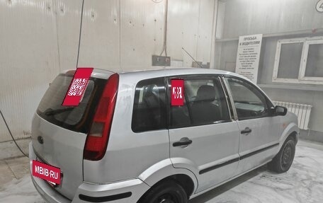 Ford Fusion I, 2004 год, 245 000 рублей, 2 фотография