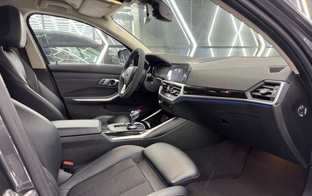 BMW 3 серия, 2019 год, 5 499 000 рублей, 24 фотография