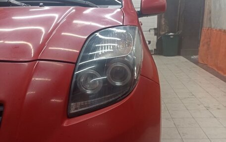 Toyota Yaris III рестайлинг, 2008 год, 480 000 рублей, 13 фотография