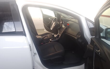 Opel Astra J, 2014 год, 660 000 рублей, 8 фотография