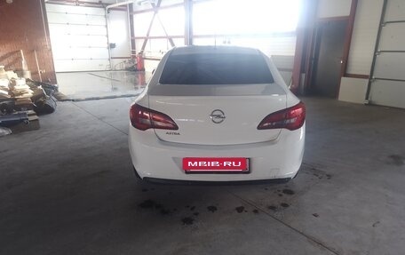 Opel Astra J, 2014 год, 660 000 рублей, 4 фотография