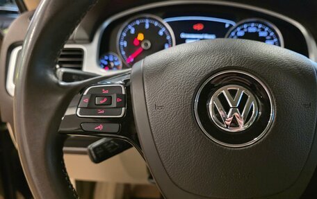 Volkswagen Touareg III, 2011 год, 2 970 000 рублей, 9 фотография