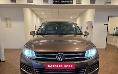Volkswagen Touareg III, 2011 год, 2 970 000 рублей, 6 фотография