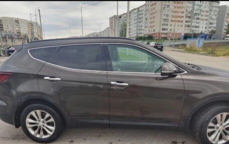 Hyundai Santa Fe III рестайлинг, 2016 год, 1 900 000 рублей, 2 фотография