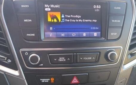 Hyundai Santa Fe III рестайлинг, 2016 год, 1 900 000 рублей, 6 фотография