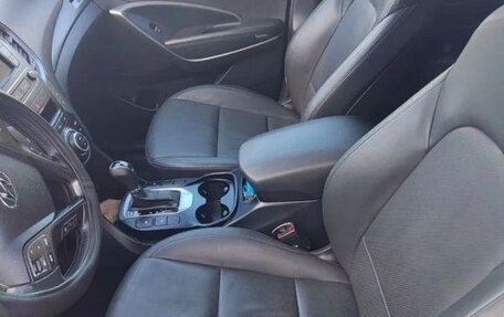 Hyundai Santa Fe III рестайлинг, 2016 год, 1 900 000 рублей, 18 фотография