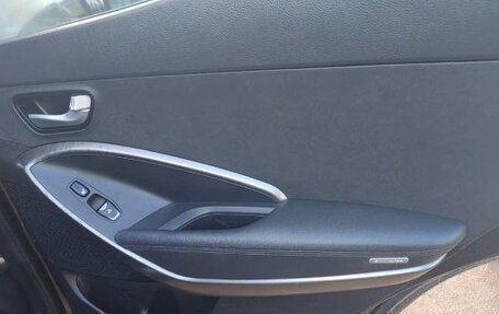 Hyundai Santa Fe III рестайлинг, 2016 год, 1 900 000 рублей, 15 фотография