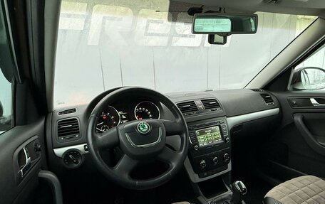 Skoda Yeti I рестайлинг, 2012 год, 800 000 рублей, 6 фотография