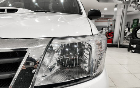 Toyota Hilux VII, 2012 год, 1 750 000 рублей, 21 фотография