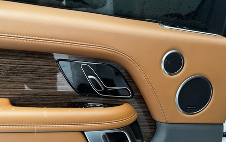 Land Rover Range Rover IV рестайлинг, 2019 год, 6 200 000 рублей, 14 фотография