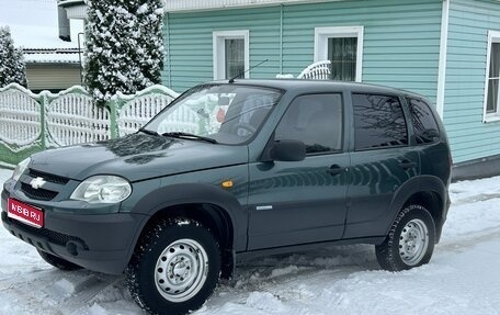Chevrolet Niva I рестайлинг, 2010 год, 585 000 рублей, 1 фотография