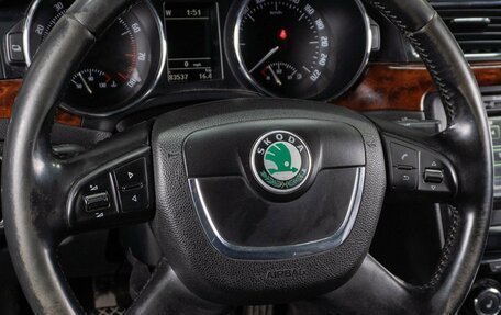 Skoda Superb III рестайлинг, 2008 год, 969 000 рублей, 12 фотография