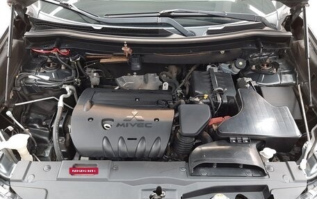 Mitsubishi Outlander III рестайлинг 3, 2016 год, 1 550 000 рублей, 6 фотография