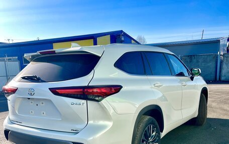 Toyota Highlander, 2025 год, 5 850 000 рублей, 2 фотография