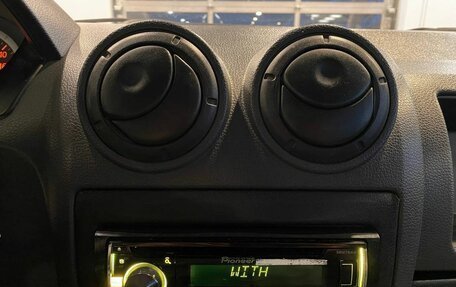 Renault Logan I, 2006 год, 320 000 рублей, 14 фотография