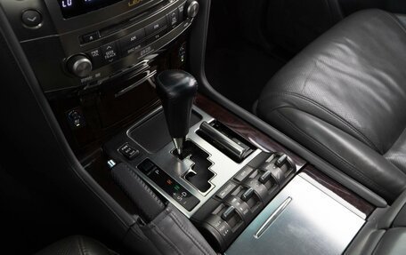 Lexus LX III, 2008 год, 2 749 050 рублей, 20 фотография