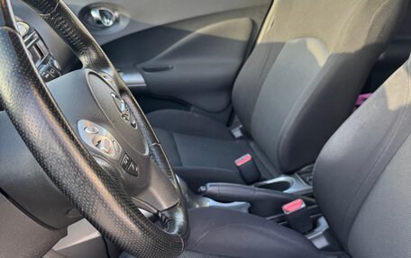 Nissan Juke II, 2013 год, 850 000 рублей, 10 фотография