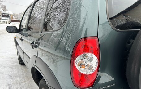 Chevrolet Niva I рестайлинг, 2010 год, 585 000 рублей, 6 фотография