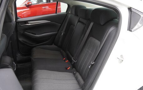 Mazda 6, 2019 год, 2 330 000 рублей, 9 фотография