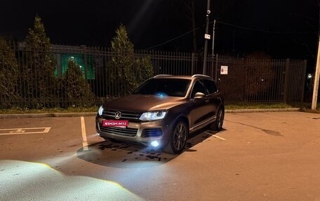Volkswagen Touareg III, 2012 год, 2 222 222 рублей, 1 фотография