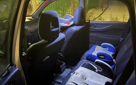 Mitsubishi Space Star I рестайлинг, 2004 год, 300 000 рублей, 6 фотография