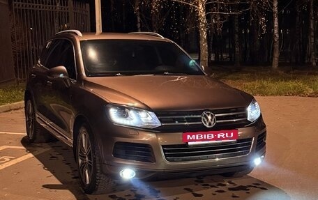 Volkswagen Touareg III, 2012 год, 2 222 222 рублей, 3 фотография