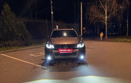 Volkswagen Touareg III, 2012 год, 2 222 222 рублей, 2 фотография