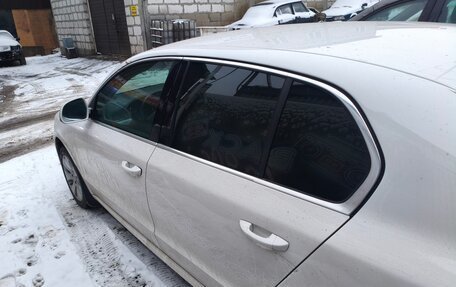 Skoda Superb III рестайлинг, 2012 год, 1 200 000 рублей, 4 фотография