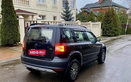 Skoda Yeti I рестайлинг, 2011 год, 650 000 рублей, 2 фотография