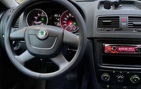 Skoda Yeti I рестайлинг, 2011 год, 650 000 рублей, 18 фотография