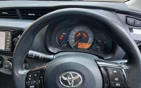 Toyota Vitz, 2018 год, 1 120 000 рублей, 4 фотография