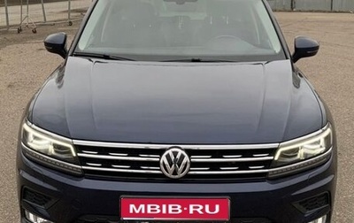 Volkswagen Tiguan II, 2017 год, 2 450 000 рублей, 1 фотография