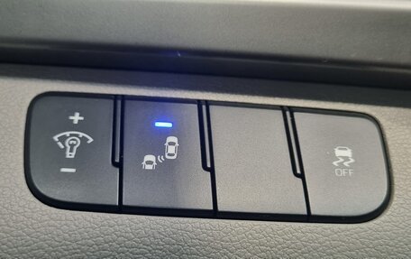 Hyundai Elantra VI рестайлинг, 2018 год, 1 250 000 рублей, 17 фотография