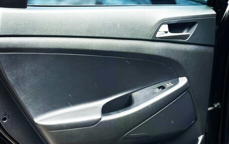 Hyundai Tucson III, 2018 год, 2 400 000 рублей, 19 фотография