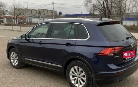 Volkswagen Tiguan II, 2017 год, 2 450 000 рублей, 6 фотография