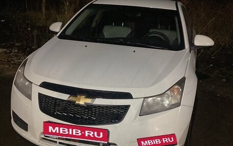 Chevrolet Cruze II, 2011 год, 620 000 рублей, 1 фотография