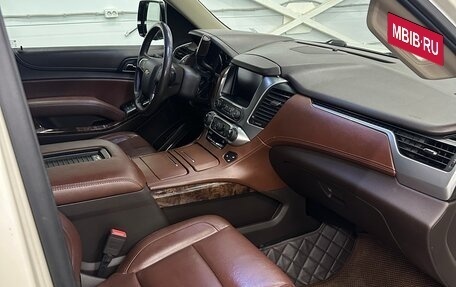 Chevrolet Tahoe IV, 2015 год, 2 900 000 рублей, 8 фотография