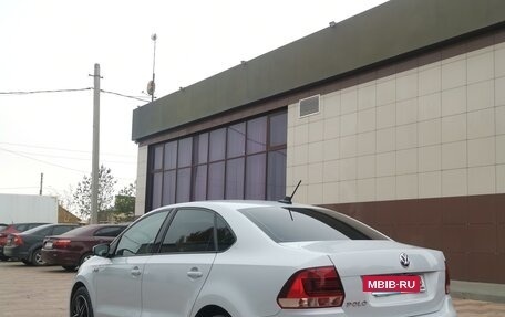 Volkswagen Polo VI (EU Market), 2018 год, 1 600 000 рублей, 2 фотография