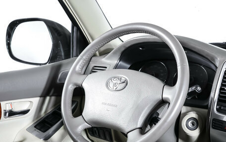 Toyota Land Cruiser Prado 120 рестайлинг, 2007 год, 2 297 000 рублей, 16 фотография