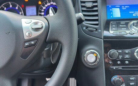 Infiniti QX70, 2013 год, 28 фотография