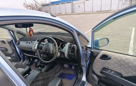 Honda Fit III, 2002 год, 430 000 рублей, 6 фотография