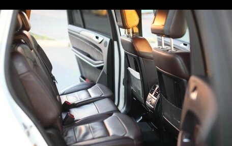 Mercedes-Benz GL-Класс, 2014 год, 3 750 000 рублей, 11 фотография