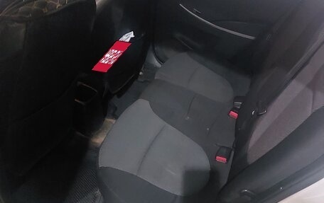 Hyundai Solaris II рестайлинг, 2014 год, 680 000 рублей, 6 фотография