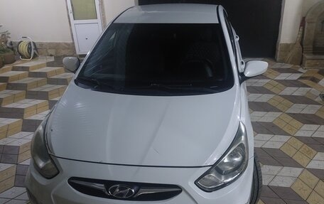 Hyundai Solaris II рестайлинг, 2014 год, 680 000 рублей, 9 фотография