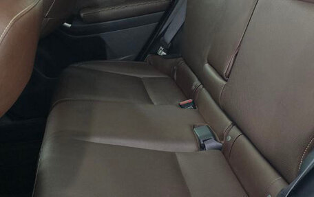 Subaru Forester, 2017 год, 2 300 000 рублей, 13 фотография